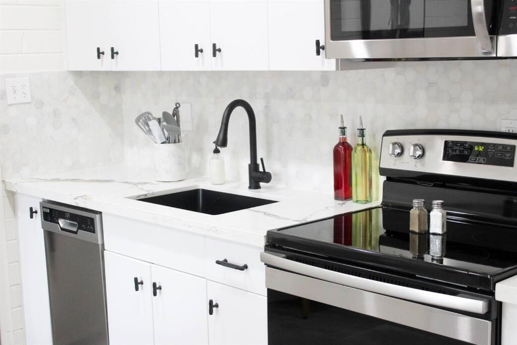 Remodeled Modern Ground Level Apt Blocks To Dwntn - B Tempe Exterior photo